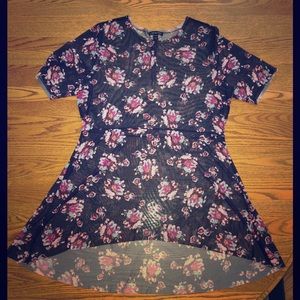 Lane Bryant Tops - Floral mesh tunic size 14/16 NWOT Lane Bryant Tops - Floral mesh tunic size 14/16 NWOT